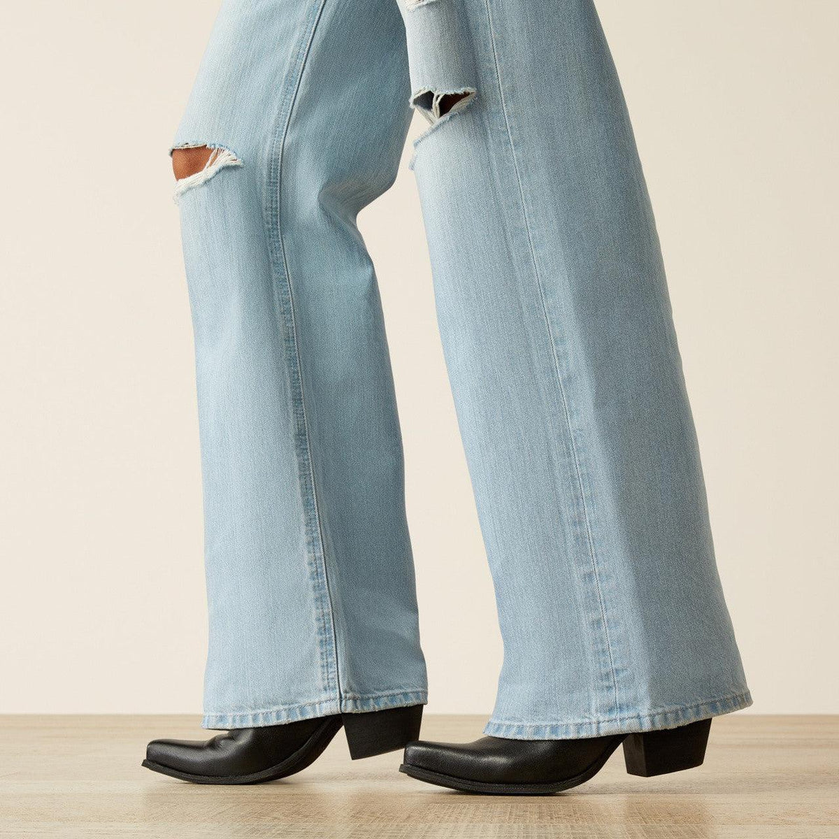 Ultra High Rise Tomboy Wide Leg Jeans