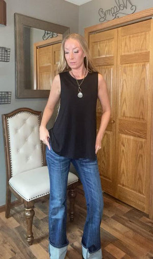 Liverpool Sleeveless Scoop Neck Tank Top