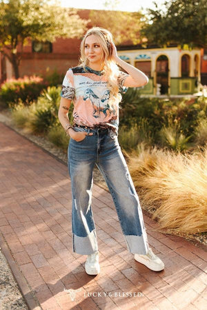Women’s high waisted cuffed jeans