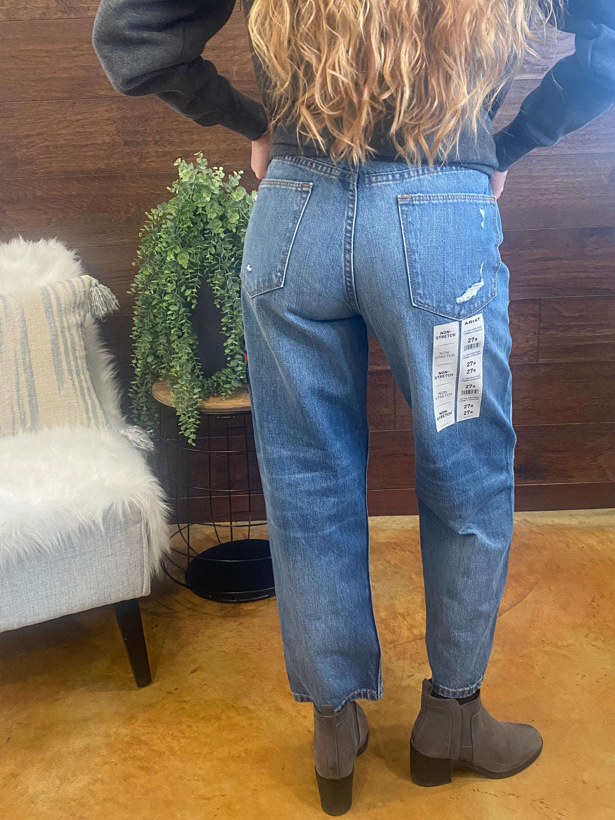 ULTRA HIGH RISE RODEO QUINCY TOMBOY STRAIGHT PANT