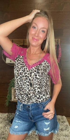 Leopard Printed Top With Lace Sleeves