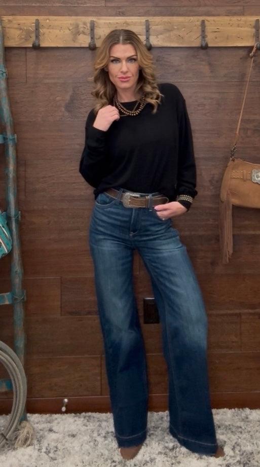 Black long sleeve ribbed top