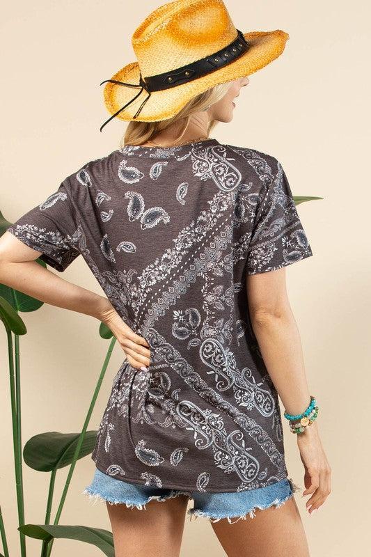 Bandana Print Short Sleeve T-shirt