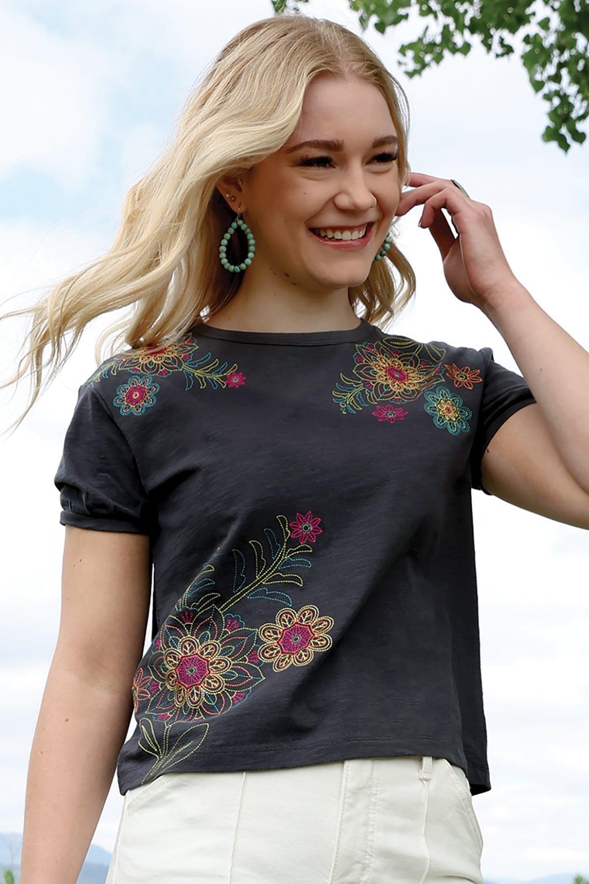Cruel Girl Womens Embroidered Cropped T-Shirt