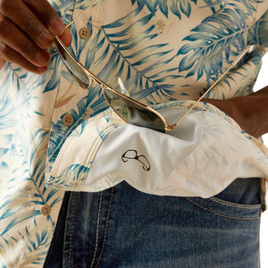 Short Sleeve Button-Up Palm Leaf Shirt: 