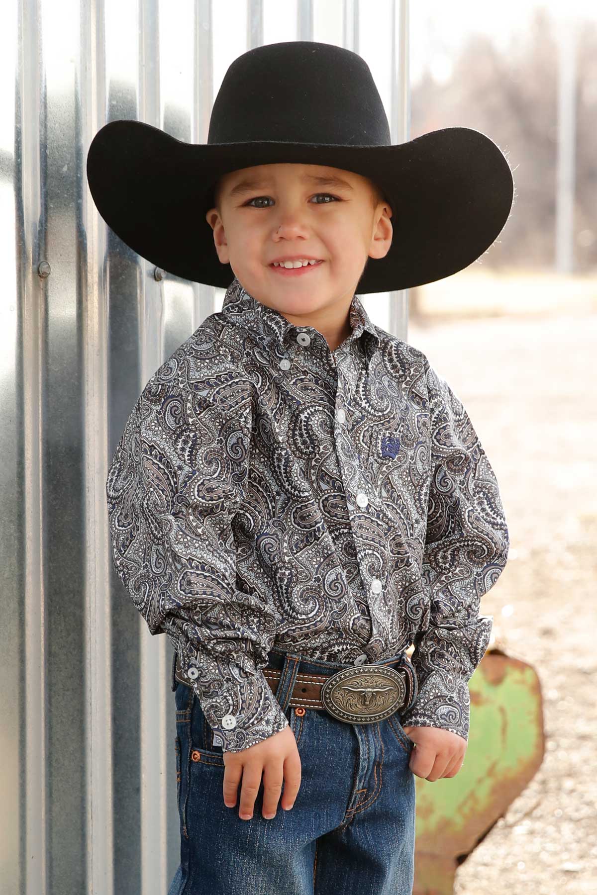 Cinch Boys Long Sleeve Paisley Button-Up Shirt - Perfect for creating a stylish and coordinated "Daddy and Me" outfit. Also available in men's sizes for the complete matching family look.

