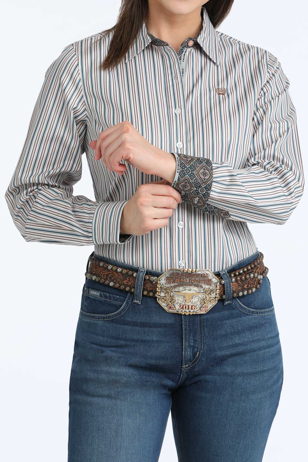 Striped shirt with long sleeves 