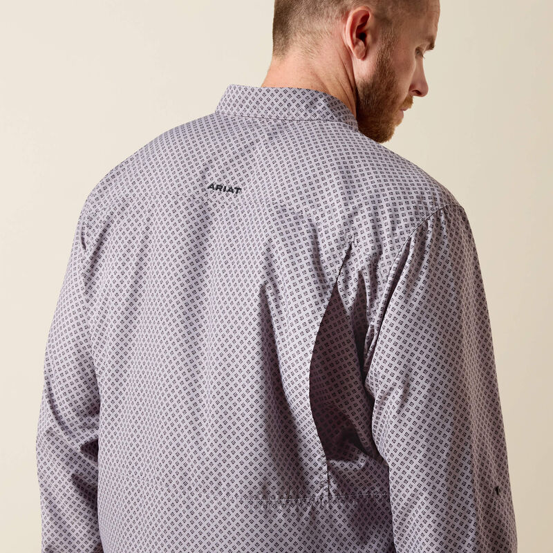 Patterned shirt featuring the Ariat logo.