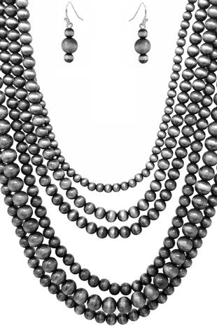 MULTI STRAND WESTERN NAVAJO PEARL NECKLACE SET